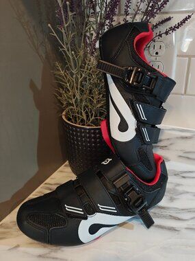 Peloton Cycling Shoes Women's 7 Size 38 Black Red White Delta Cleats Used Twice